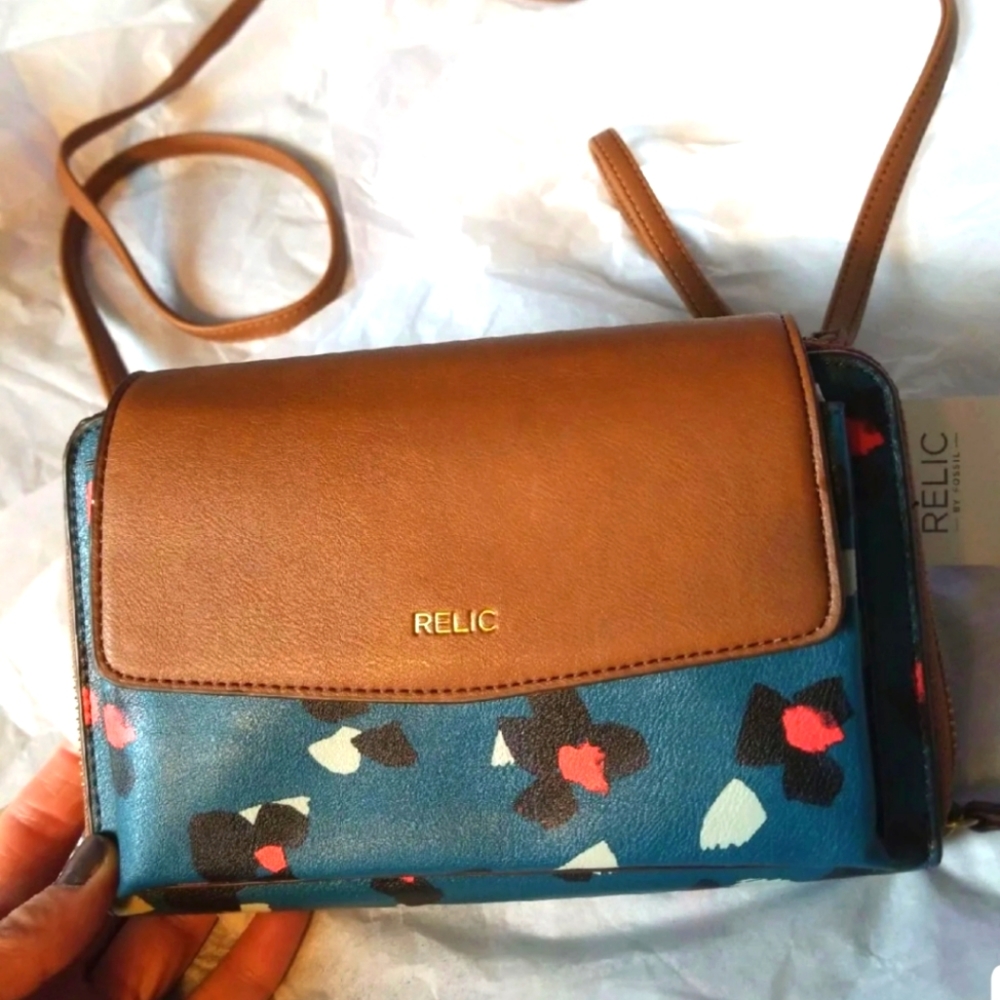 RELIC crossbody purse